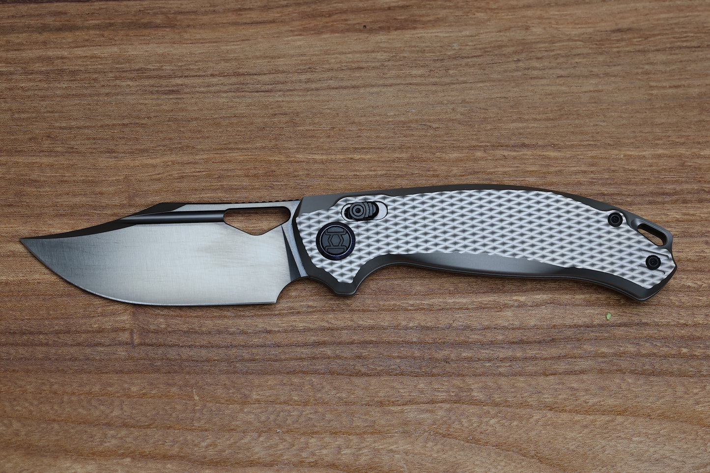 KUNWU KNIVES DJANGO XL DIAMOND TI HANDLES & DLC ELMAX