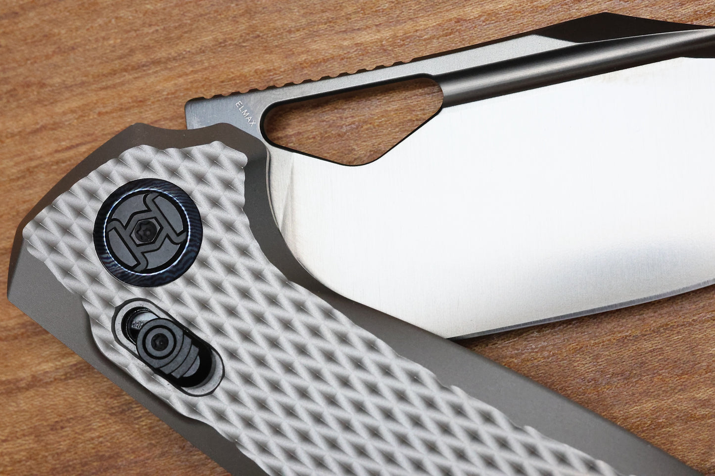 KUNWU KNIVES DJANGO XL DIAMOND TI HANDLES & DLC ELMAX