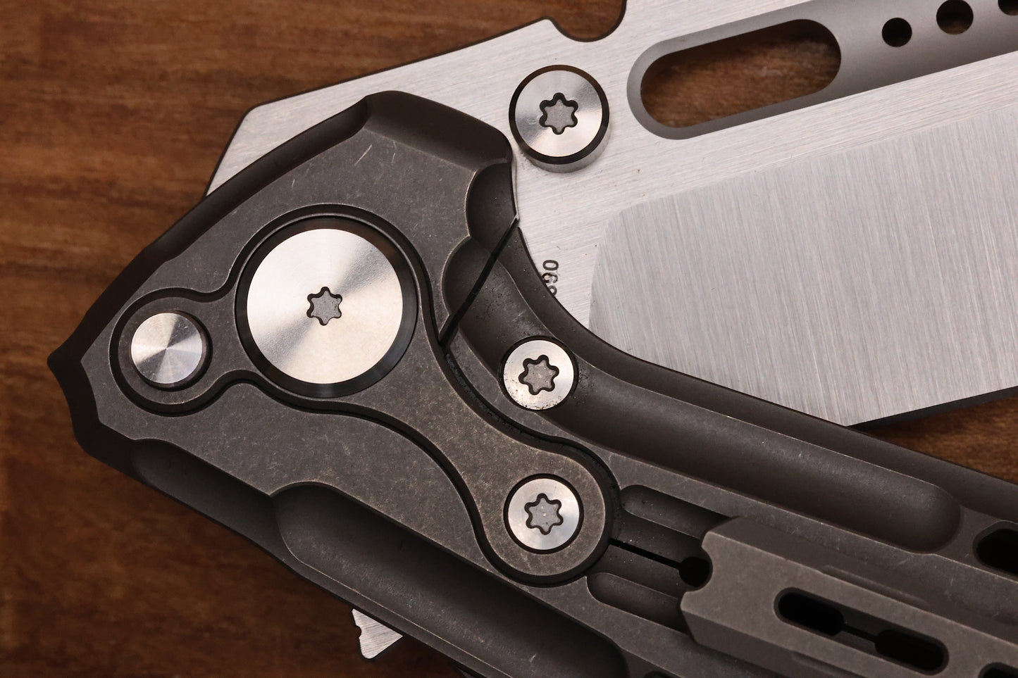 REATE KNIVES TERMINATOR-TX228 TI-DARK BEAD BLAST HANDLE M390 BELT SATIN BLADE