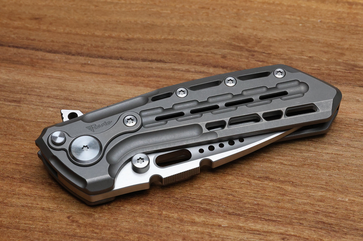 REATE KNIVES TERMINATOR-TX228 TI-DARK BEAD BLAST HANDLE M390 BELT SATIN BLADE