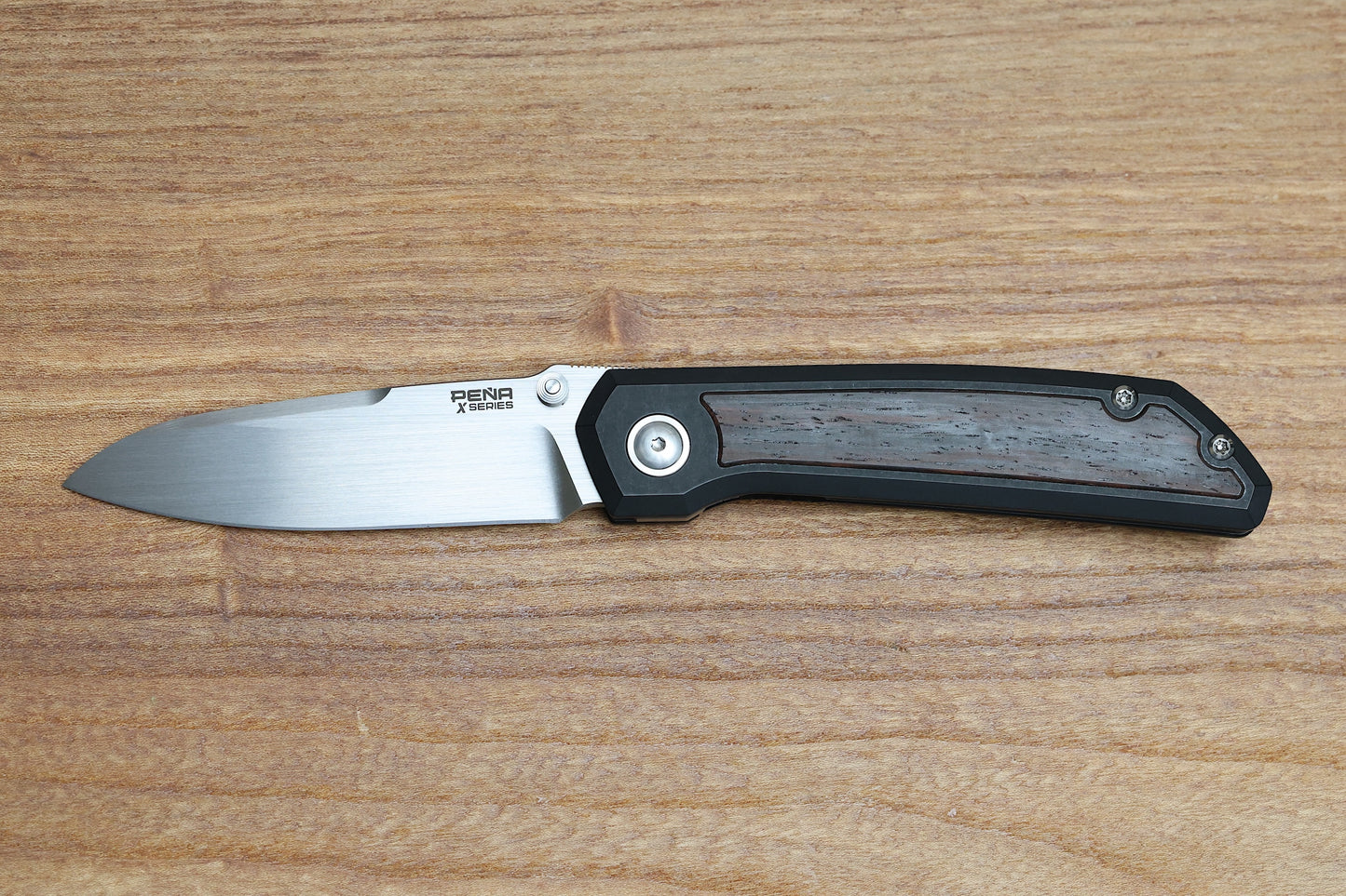 PENA X SERIES MULA PVD & WOOD HAND SATIN M390 BLADE