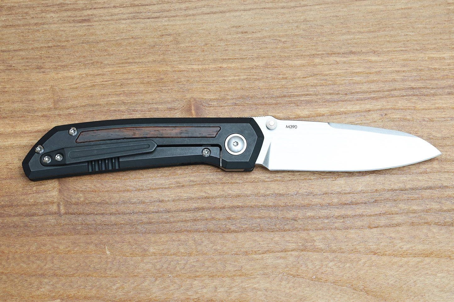 PENA X SERIES MULA PVD & WOOD HAND SATIN M390 BLADE