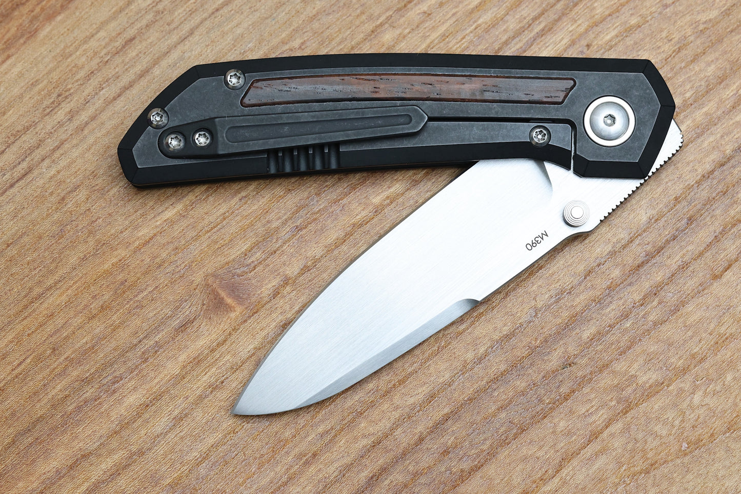 PENA X SERIES MULA PVD & WOOD HAND SATIN M390 BLADE