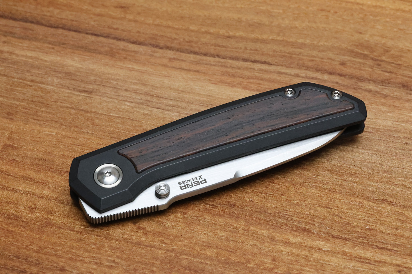 PENA X SERIES MULA PVD & WOOD HAND SATIN M390 BLADE