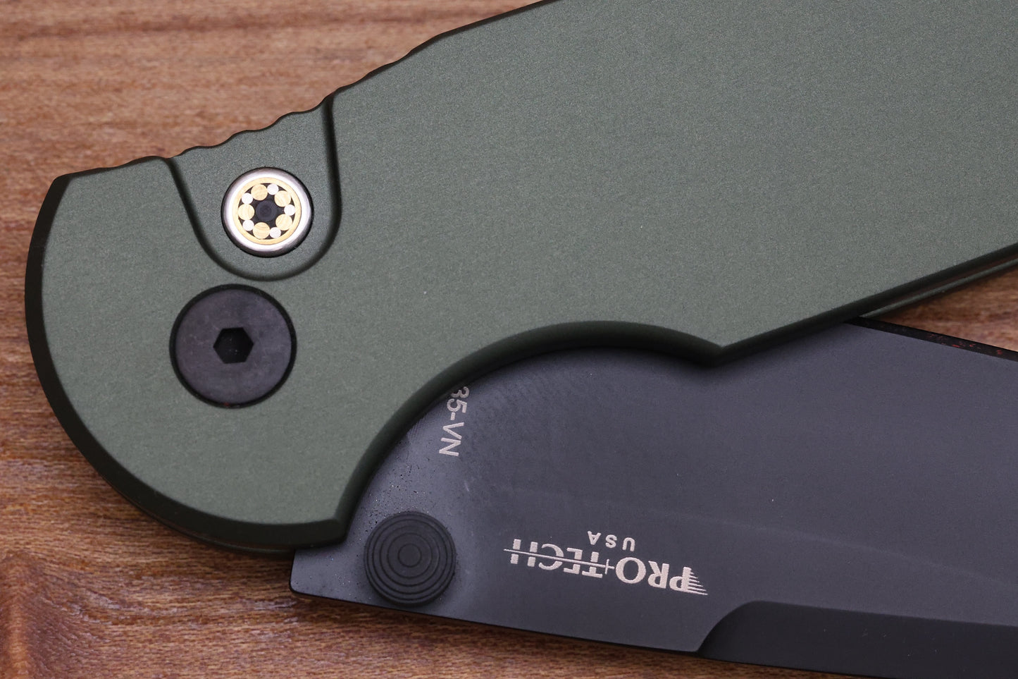 PRO-TECH TR-3 INTEGRITY MANUAL GREEN ALUMINUM HANDLES W/ DLC S35 2025 BLADE TX INT.1