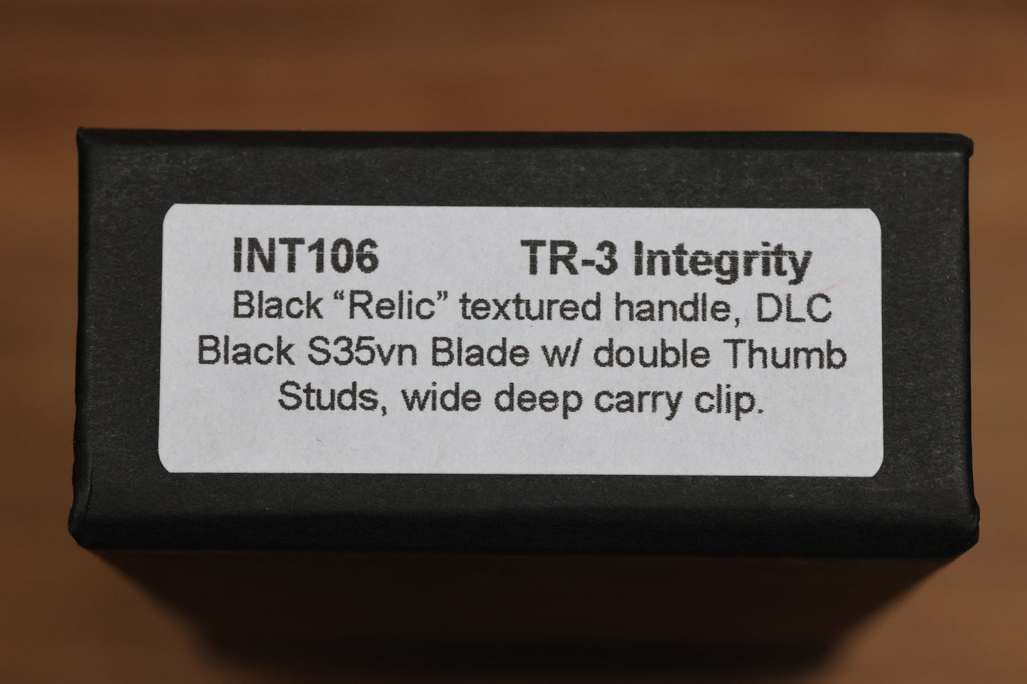 TR-3 INTEGRITY - BLACK "RELIC" TEXTURED HANDLE - DLC BLACK S35VN BLADE - INT106