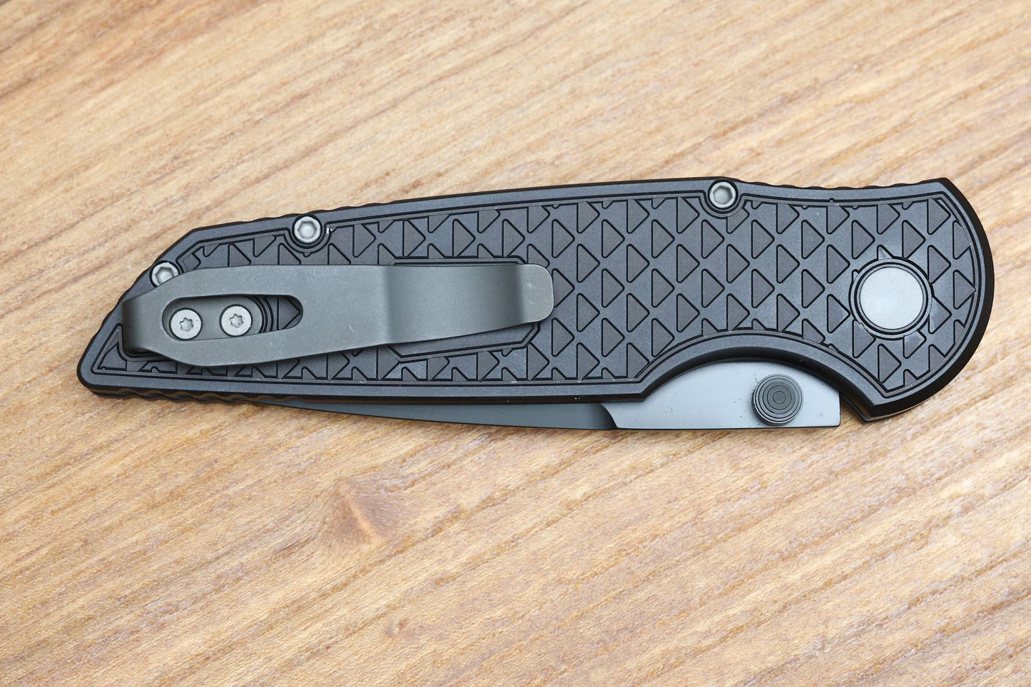TR-3 INTEGRITY - BLACK "RELIC" TEXTURED HANDLE - DLC BLACK S35VN BLADE - INT106