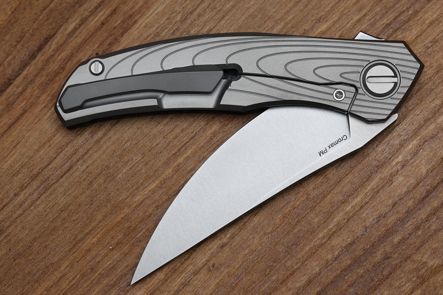 SHIROGOROV KNIVES / IGOR OLEINIKOV QUANTUM CARBON FIBER “SOLAR SYSTEM” – CROMAX PM BLADE – MRBS