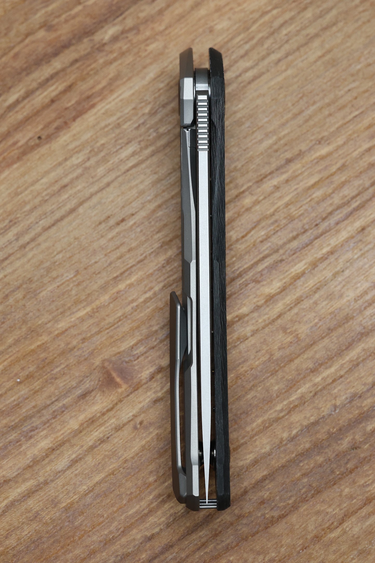 SHIROGOROV KNIVES / IGOR OLEINIKOV QUANTUM CARBON FIBER “SOLAR SYSTEM” – CROMAX PM BLADE – MRBS