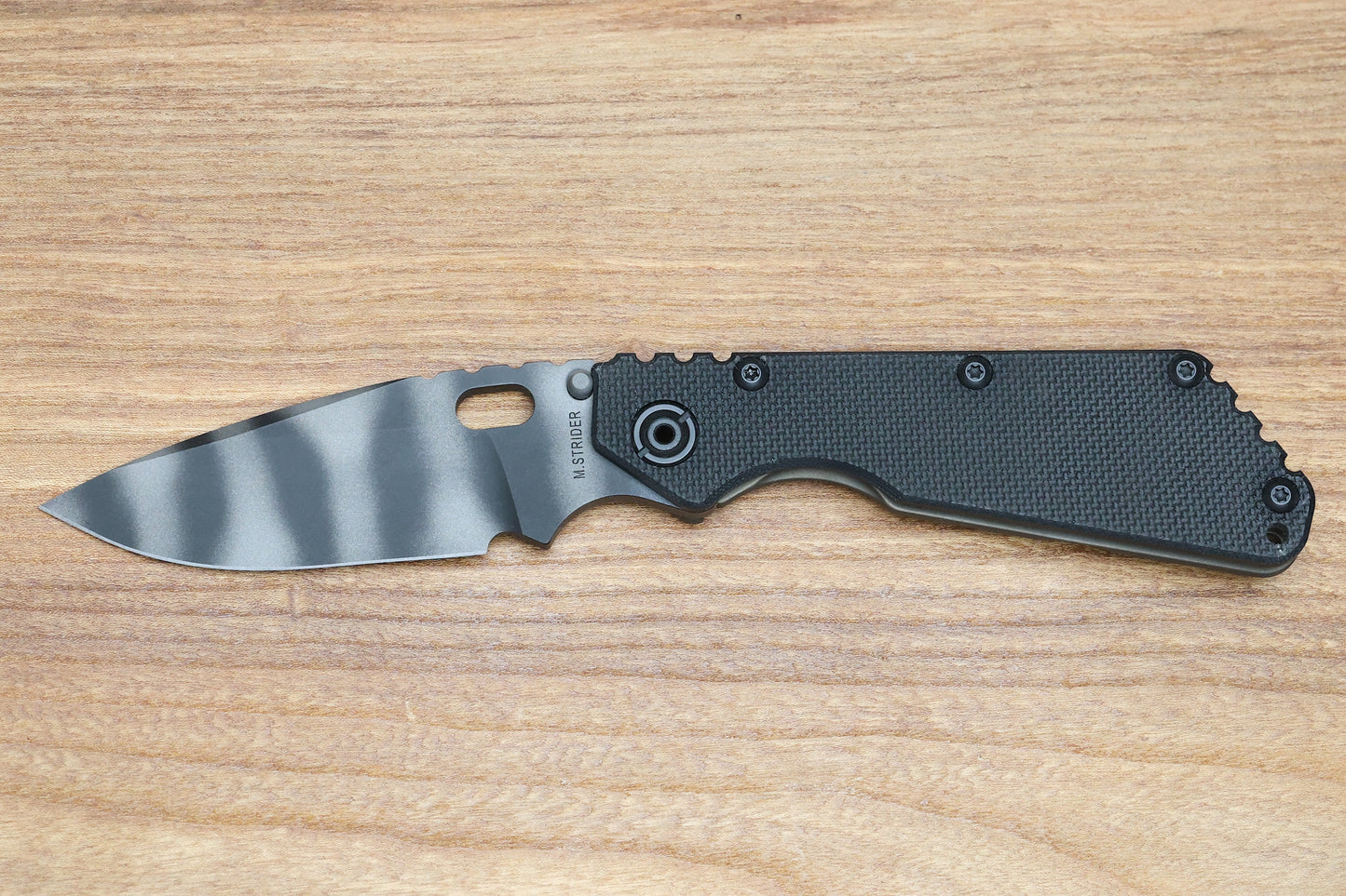 STRIDER KNIVES SMF - TIGER STRIPE MAGNACUT