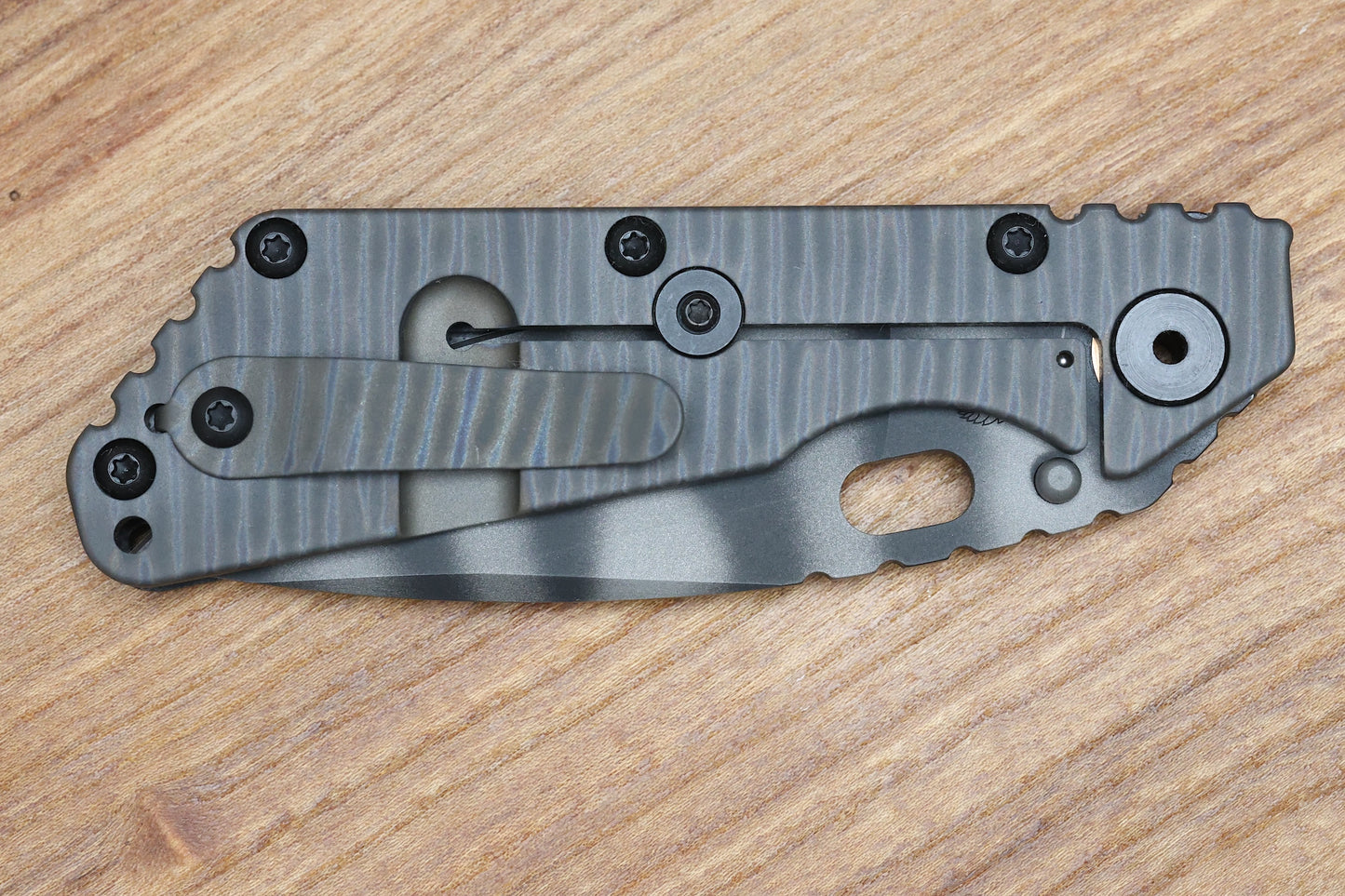 STRIDER KNIVES SMF - TIGER STRIPE MAGNACUT