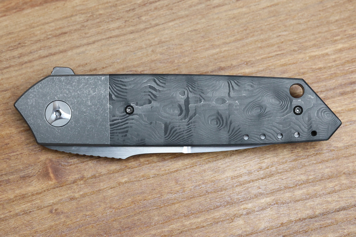 MECHFORCE PETER CAREY COLLAB ROADSTER W/ BLACK DUNES FAT CARBON INLAID TITANIUM HANDLES & M390