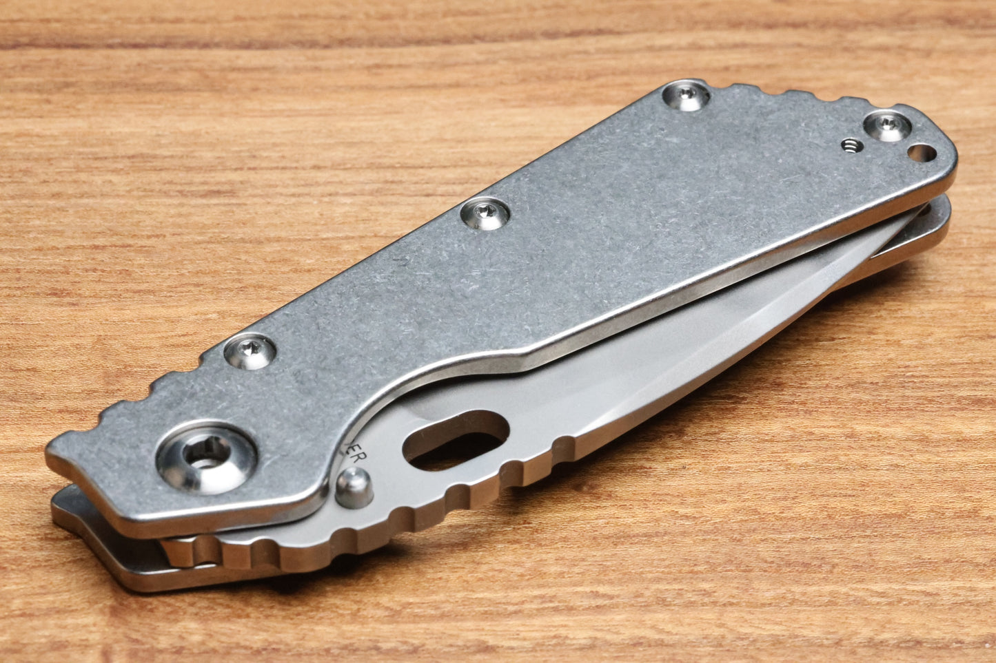 STRIDER KNIVES SMF - TITANIUM HANDLE - DROP POINT TIGER STRIPE MAGNACUT BLADE