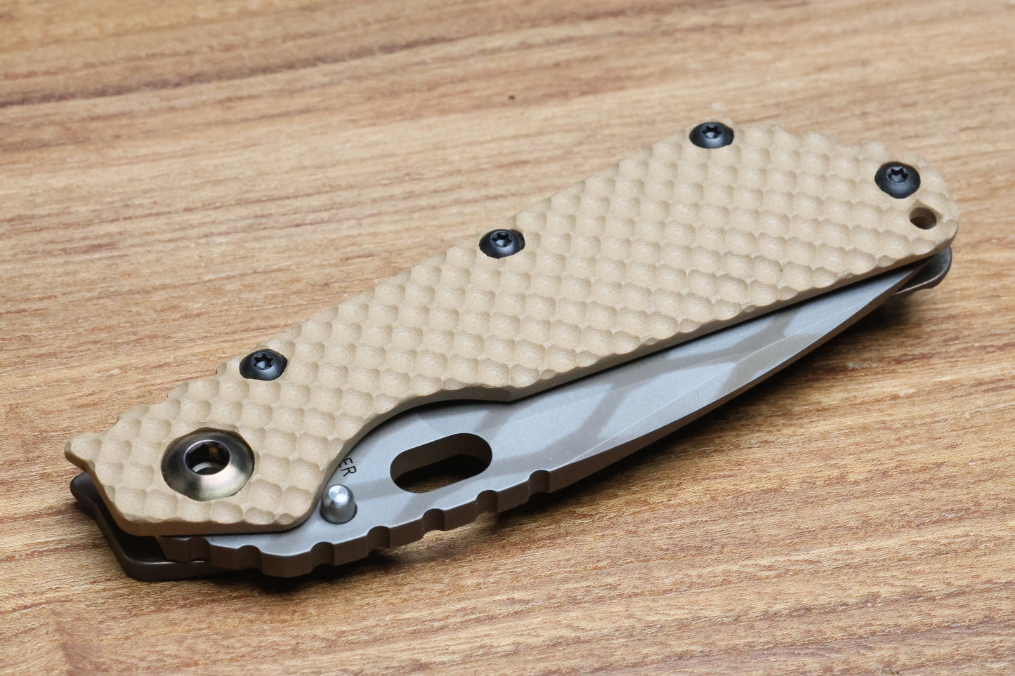 STRIDER KNIVES SMF DGG - TAN G10/TITANIUM HANDLE - DROP POINT WG PATTERN MAGNACUT BLADE