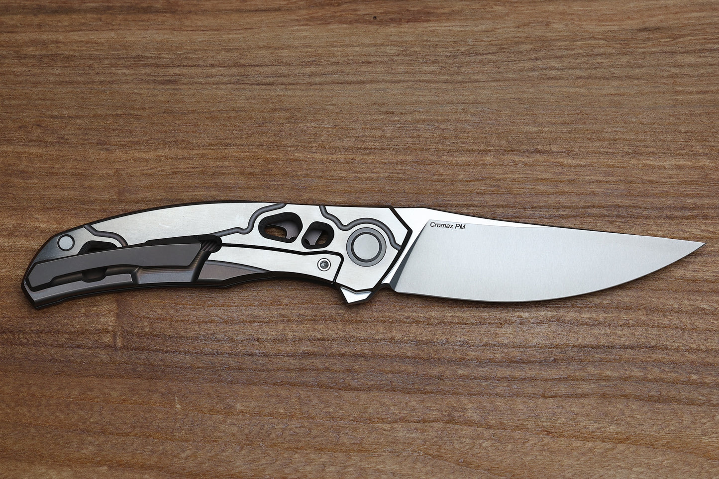 SHIROGOROV KNIVES / ALEXEY KONYGIN QUANTUM “CYBONIC PLAGUE” – CROMAX PM BLADE - SATIN/BRONZE – MRBS