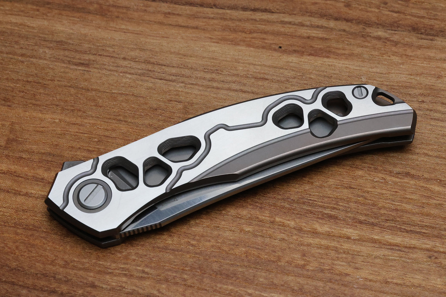 SHIROGOROV KNIVES / ALEXEY KONYGIN QUANTUM “CYBONIC PLAGUE” – CROMAX PM BLADE - SATIN/BRONZE – MRBS