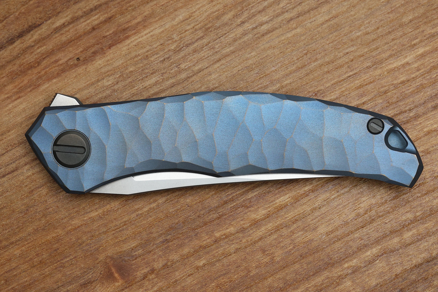 SHIROGOROV KNIVES / RIP KNIVES QUANTUM “BLUE MACHINE” – CROMAX PM BLADE – MRBS