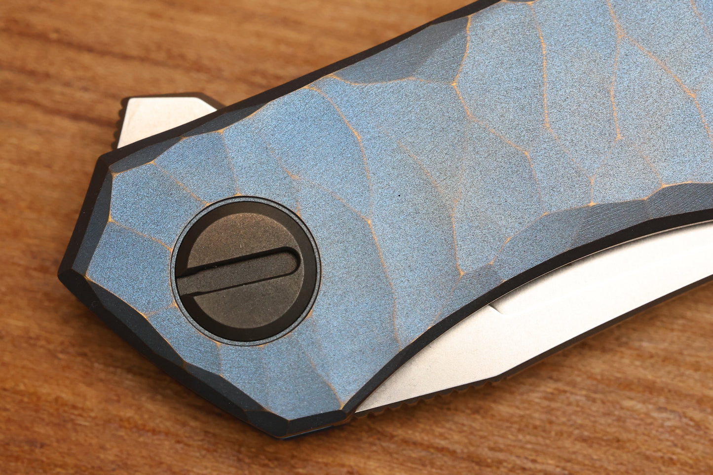 SHIROGOROV KNIVES / RIP KNIVES QUANTUM “BLUE MACHINE” – CROMAX PM BLADE – MRBS