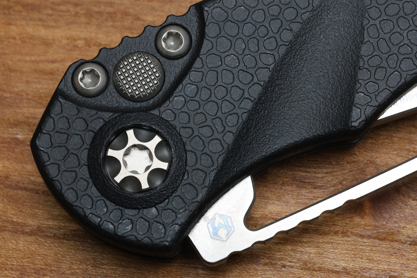 HERETIC KNIVES MINI PARIAH MANUAL BUTTON LOCK FOLDING KNIFE 3.3" MAGNACUT STONEWASH TANTO H053-2A