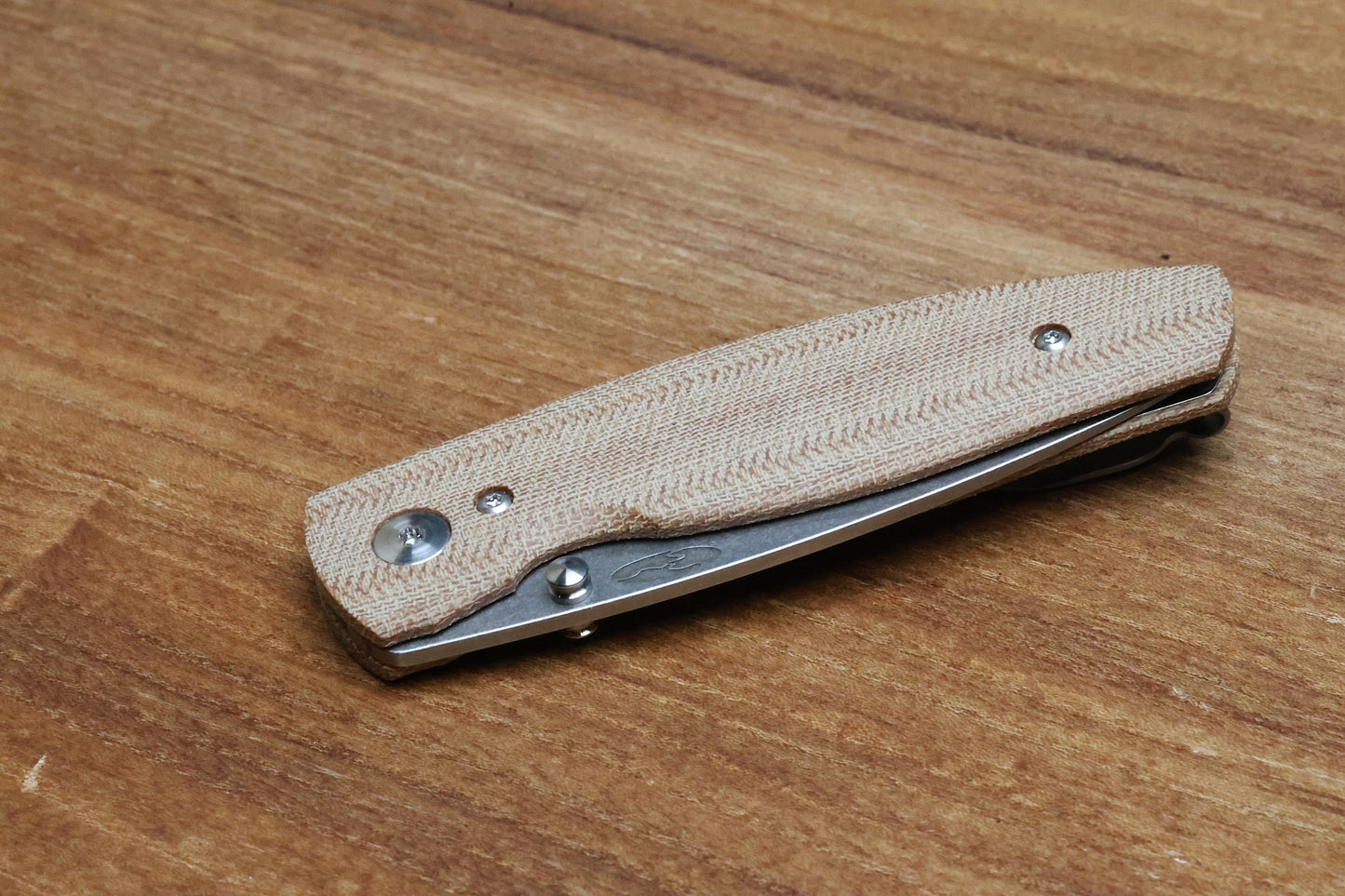 THREE RIVERS MANUFACTURING NEUTRON 2 CONTOURED OD NATURAL MICARTA 3" 20CV STONEWASH