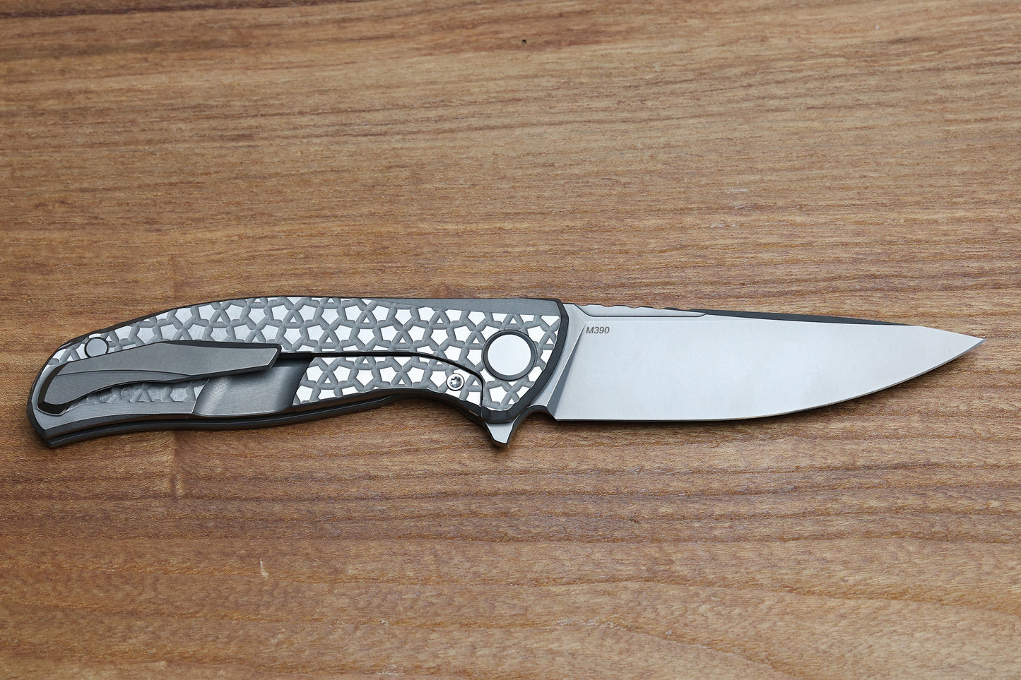 SHIROGOROV F95 BEAR PATTERN - TITANIUM HANDLE - M390 BLADE - MRBS
