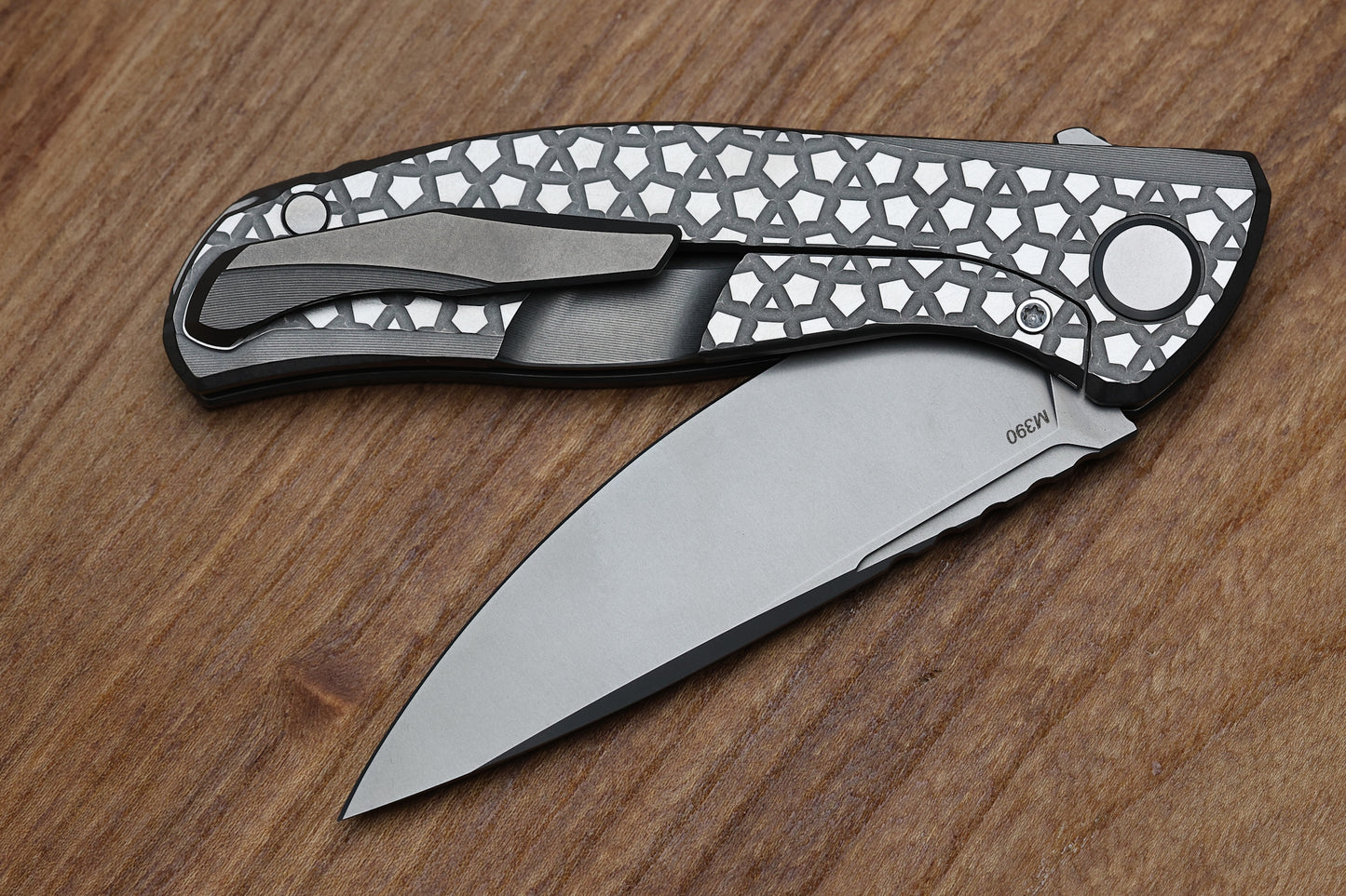 SHIROGOROV F95 BEAR PATTERN - TITANIUM HANDLE - M390 BLADE - MRBS