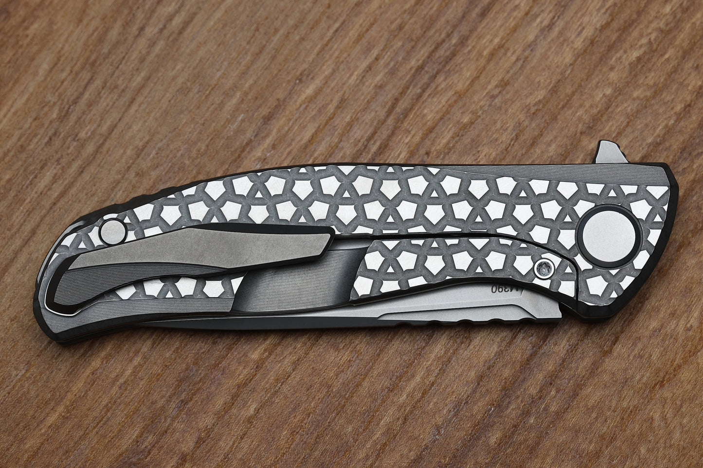 SHIROGOROV F95 BEAR PATTERN - TITANIUM HANDLE - M390 BLADE - MRBS