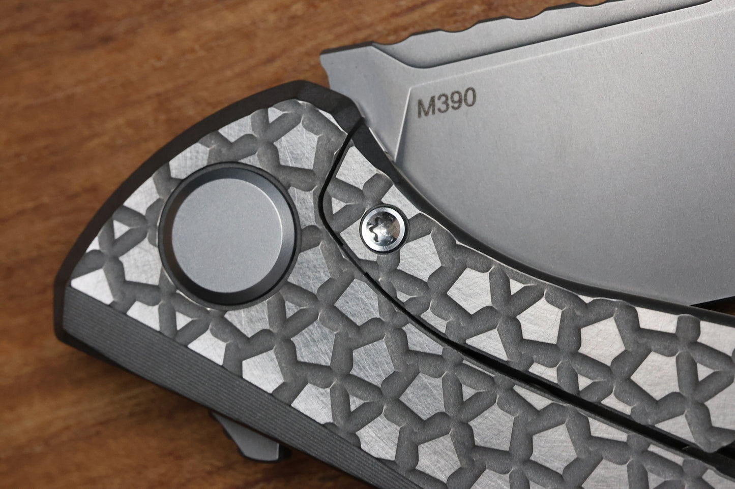 SHIROGOROV F95 BEAR PATTERN - TITANIUM HANDLE - M390 BLADE - MRBS