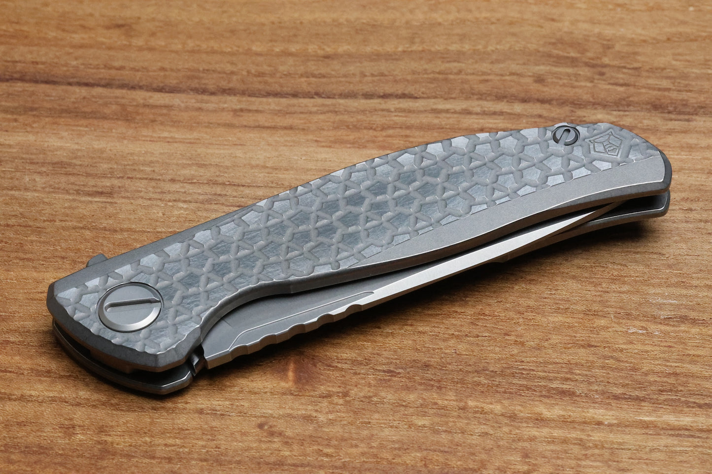 SHIROGOROV F95 BEAR PATTERN - TITANIUM HANDLE - M390 BLADE - MRBS