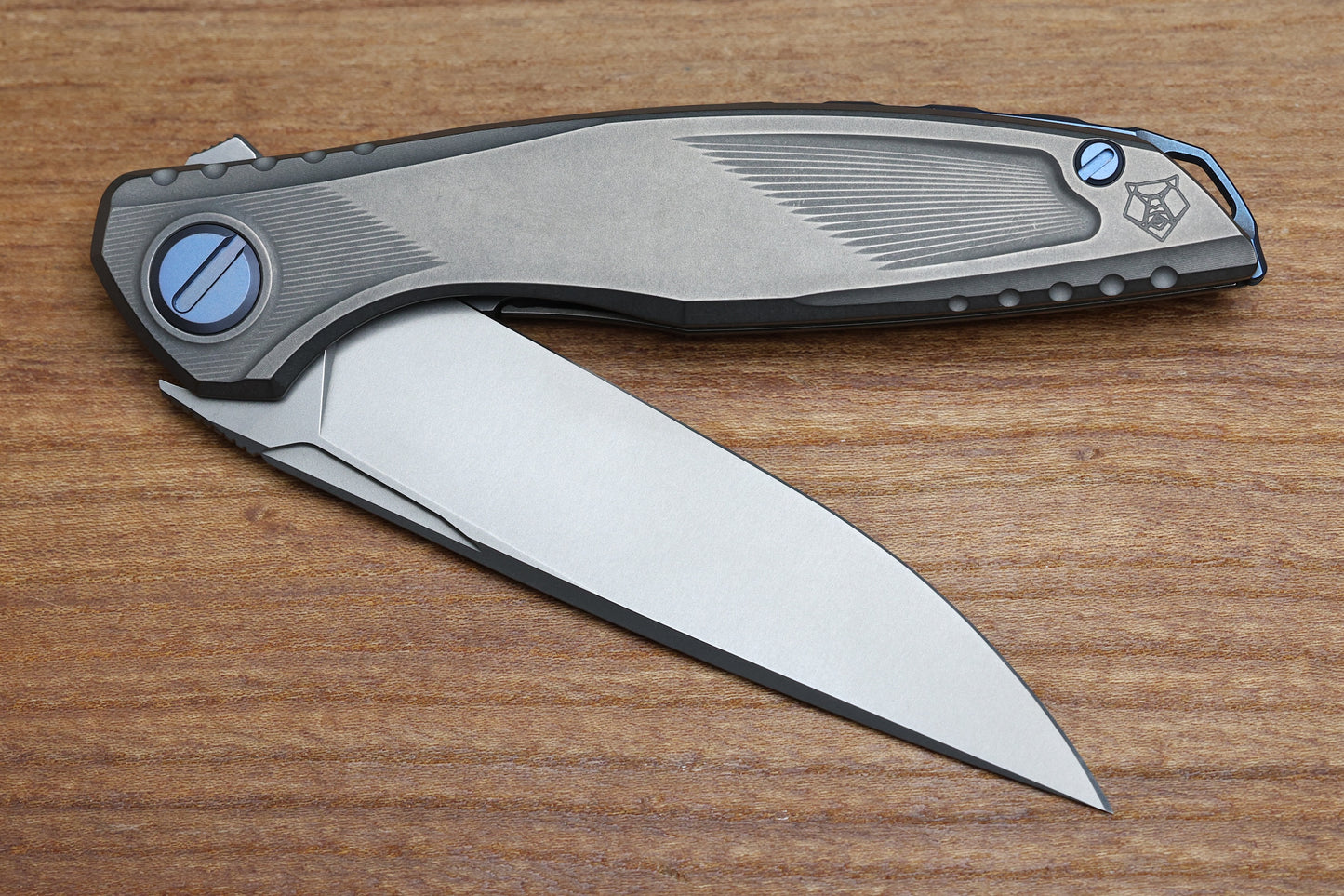SHIROGOROV ASTRUM W/ BLUE ACCENTS - M390 BLADE - MRBS