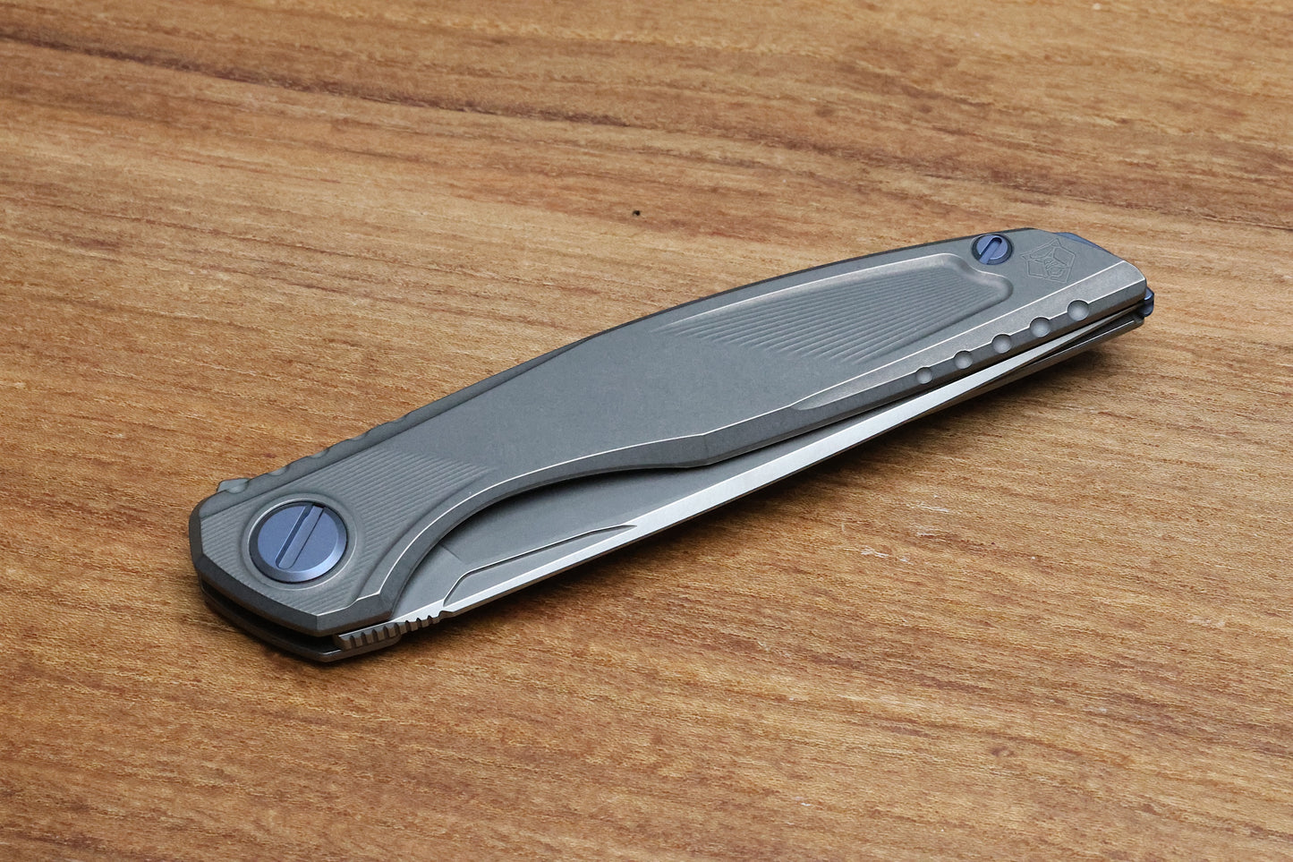 SHIROGOROV ASTRUM W/ BLUE ACCENTS - M390 BLADE - MRBS