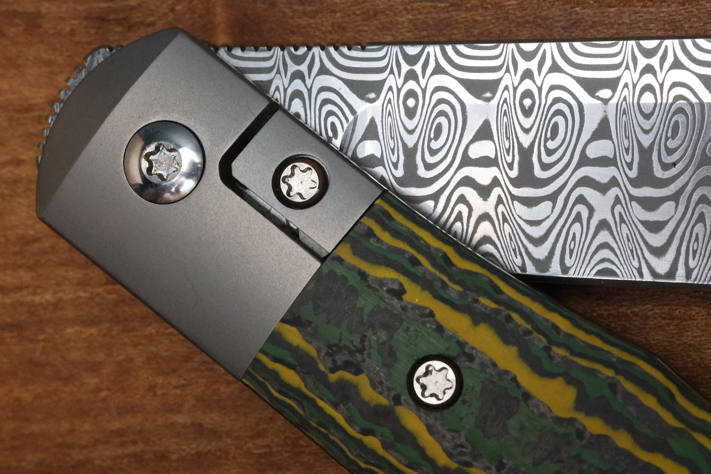 PENA X SERIES TEXAS TRAPPER- JUNGLE FAT CARBON DAMASTEEL