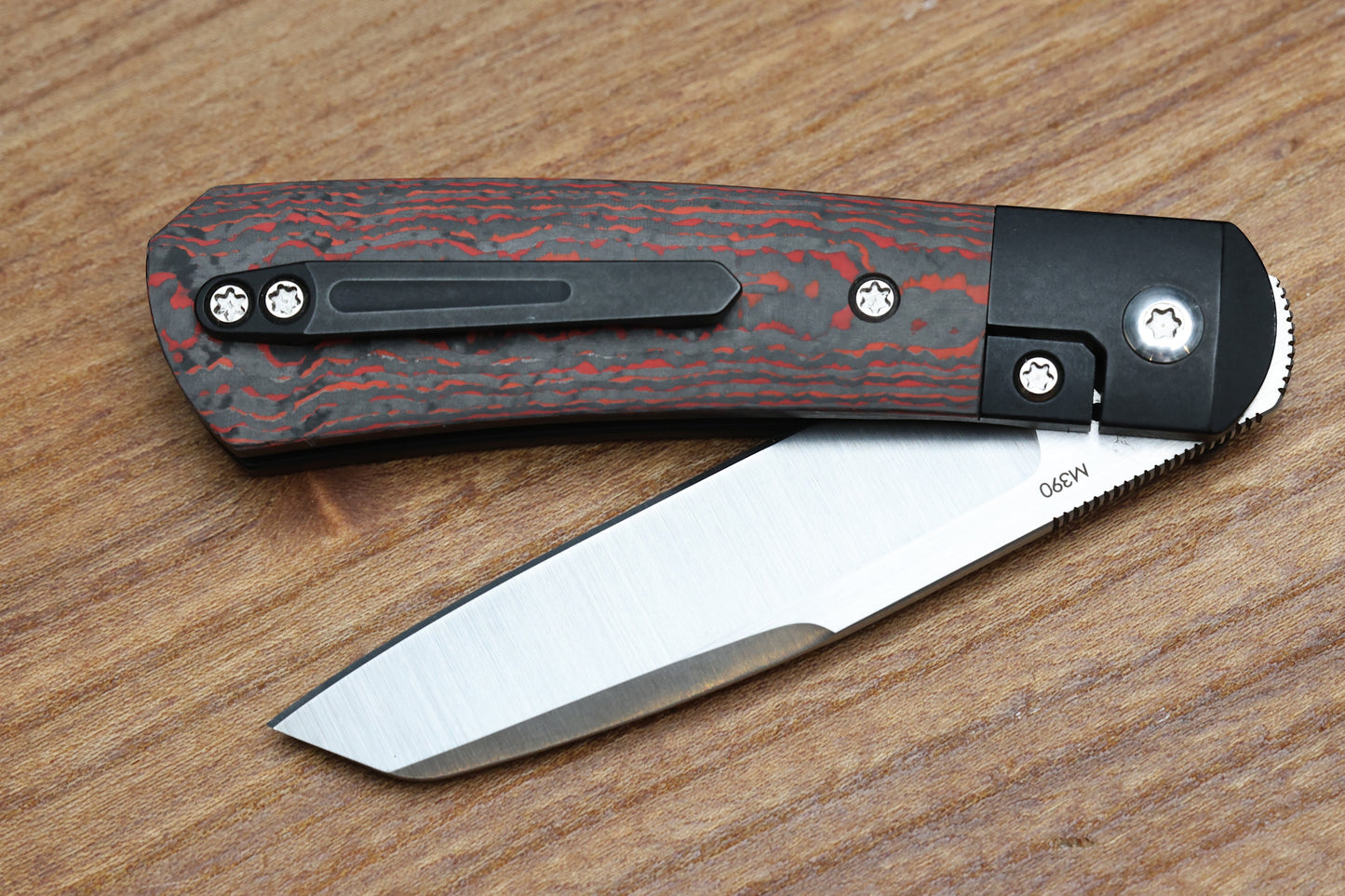 PENA X SERIES APACHE- RED FAT CARBON PVD M390 BLADE