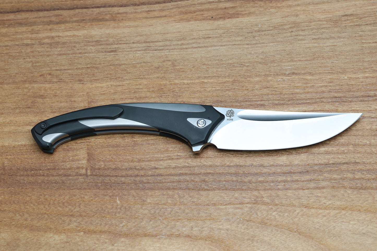 POIKILO BLADE ORCA STANDARD W/ TITANIUM HANDLES & PEARLESCENT STONEWASH M398