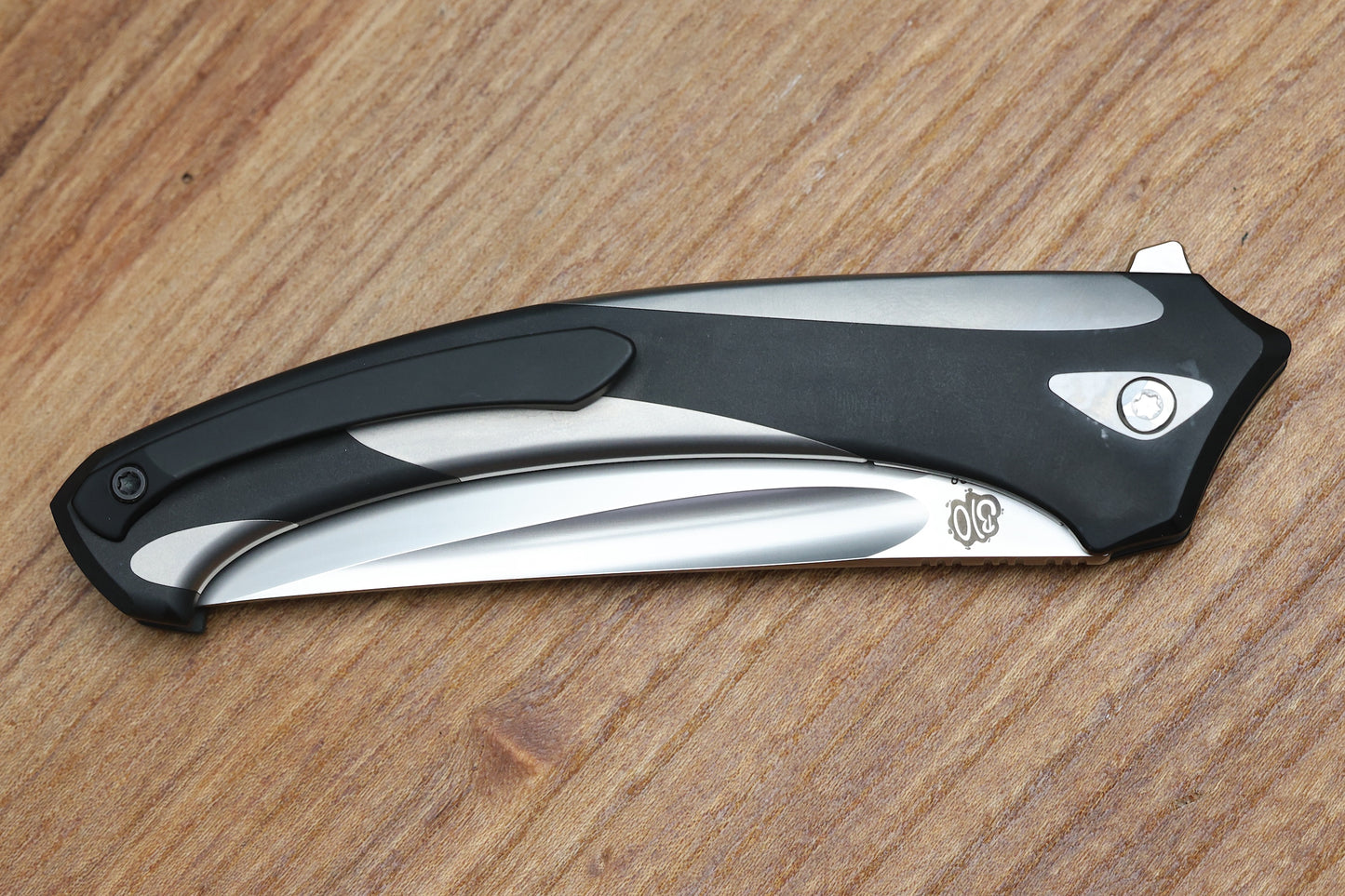 POIKILO BLADE ORCA STANDARD W/ TITANIUM HANDLES & PEARLESCENT STONEWASH M398