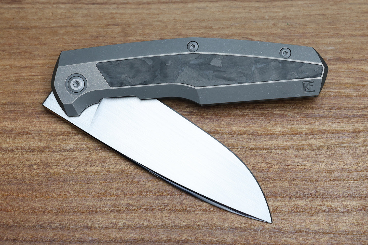 CUSTOM KNIFE FACTORY FIF18 TUMBLED TITANIUM HANDLES W/ CARBON FIBER INLAY & M398