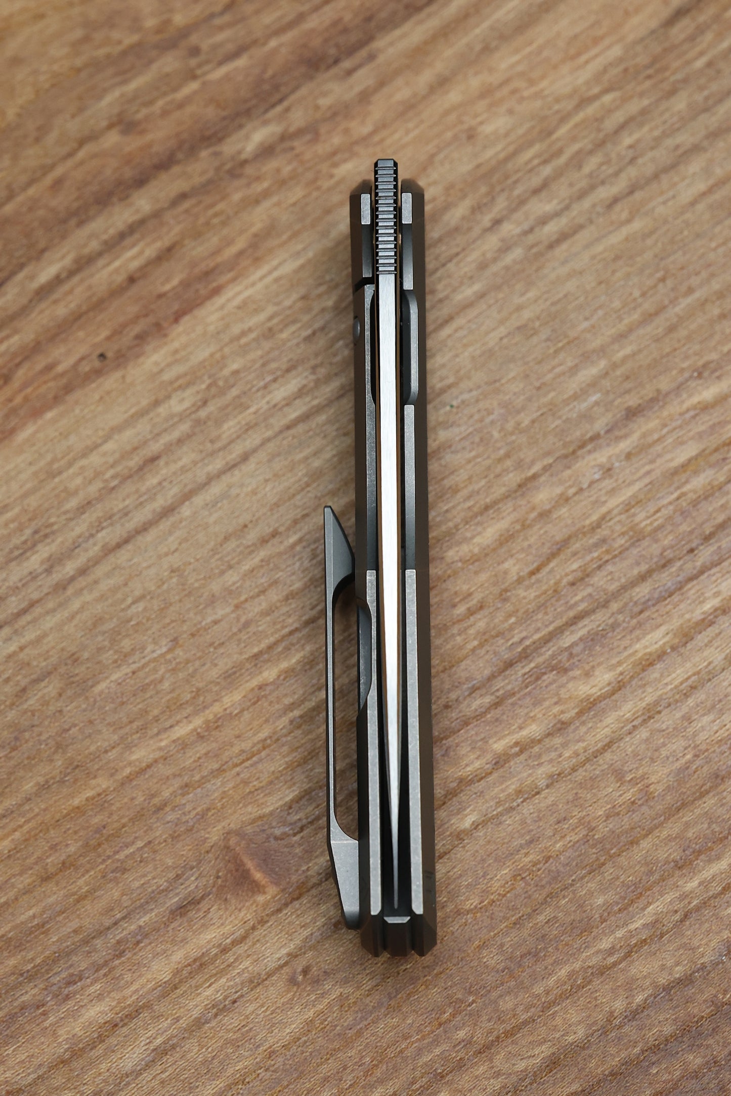 CUSTOM KNIFE FACTORY FIF18 TUMBLED TITANIUM HANDLES W/ CARBON FIBER INLAY & M398