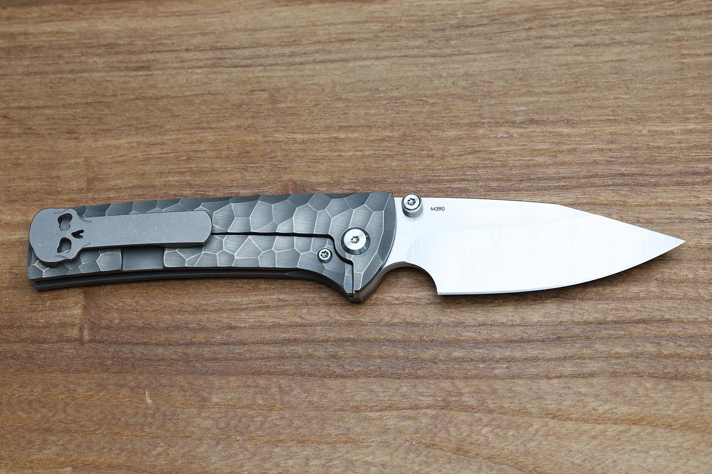 CHAVES KNIVES SCAPEGOAT STREET FULL ROCKED TITANIUM STONEWASH 3.5" M390 BELT SATIN