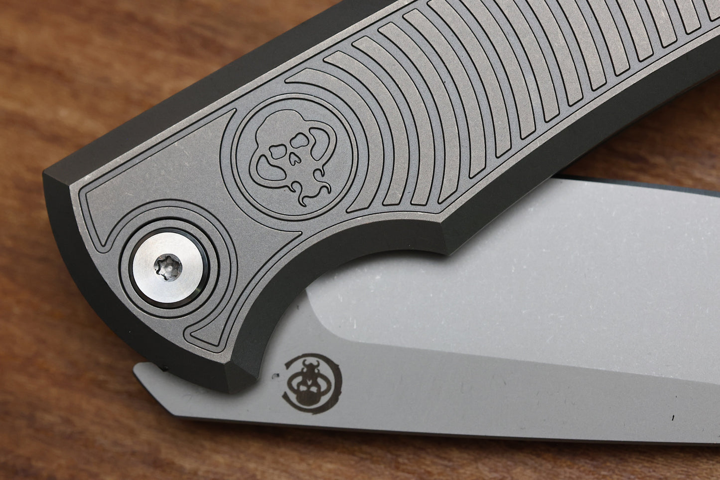 CHAVES INTEGRAL LIBERATION STREET - RADIATION - DROP POINT M390