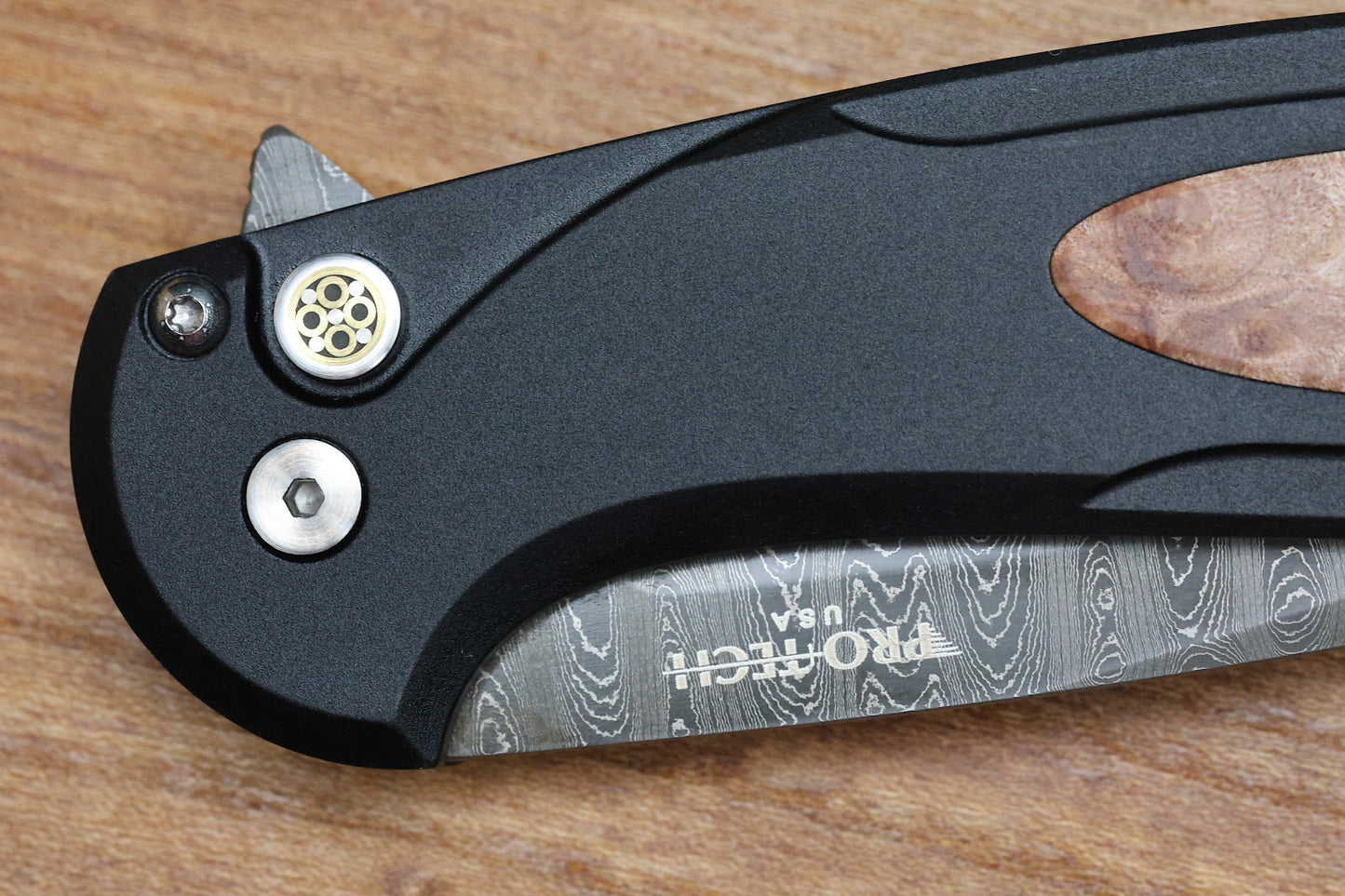PRO-TECH CAMBRIA CUSTOM MANUAL BLACK ALUMINUM HANDLES W/ MAPLE BURL INLAY & CHAD NICHOLS DAMASCUS CUSTOM 005