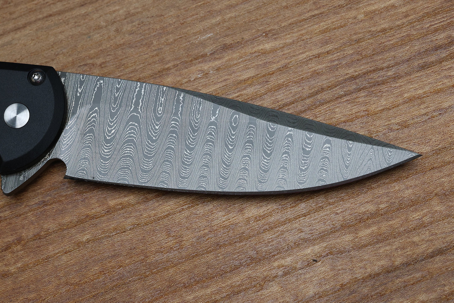 PRO-TECH CAMBRIA CUSTOM MANUAL BLACK ALUMINUM HANDLES W/ MAPLE BURL INLAY & CHAD NICHOLS DAMASCUS CUSTOM 005