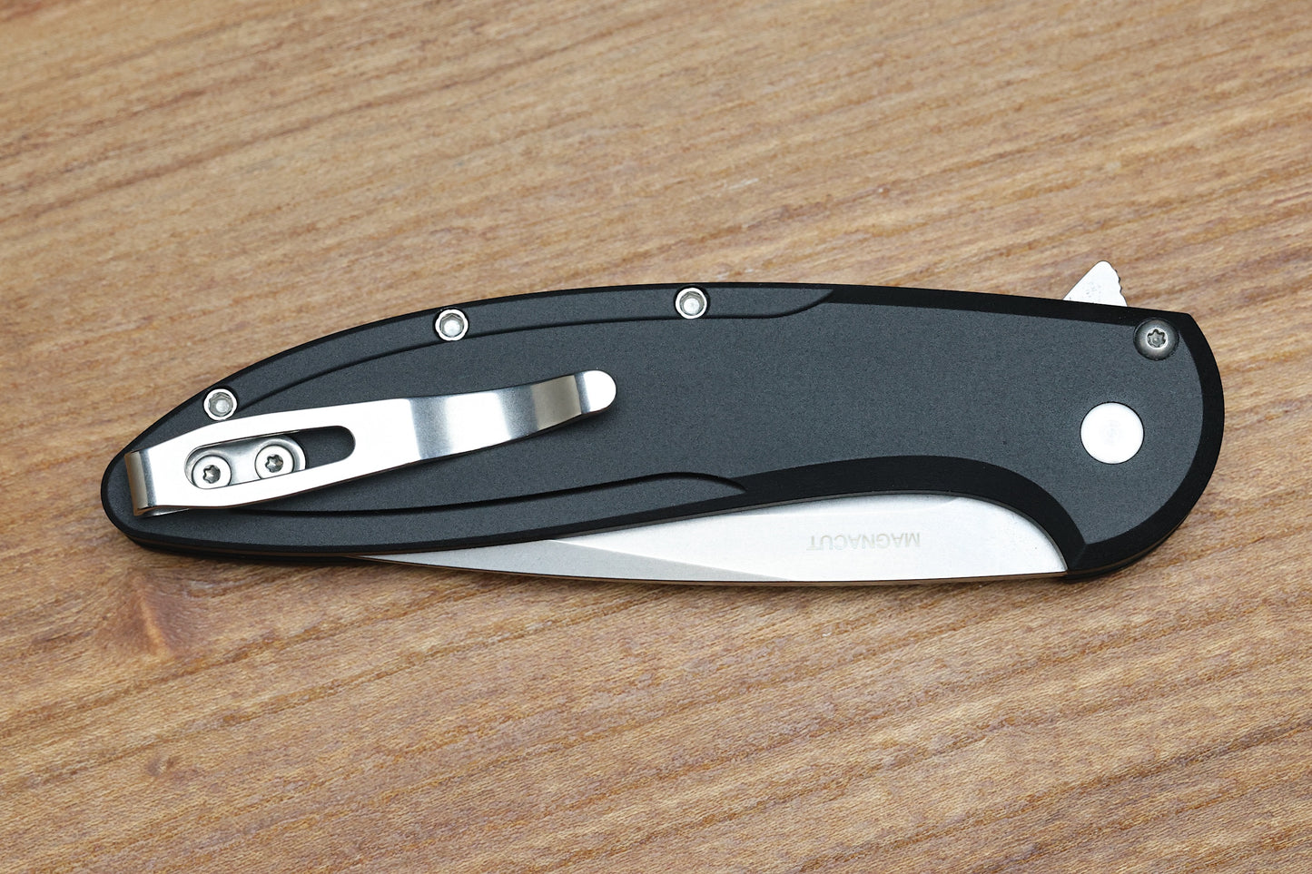PRO-TECH CAMBRIA 2 - CF2101-LTD TC RED - BLACK ALUMINUM HANDLE - RED TECHOCARBO INLAY - MAGNACUT BLADE
