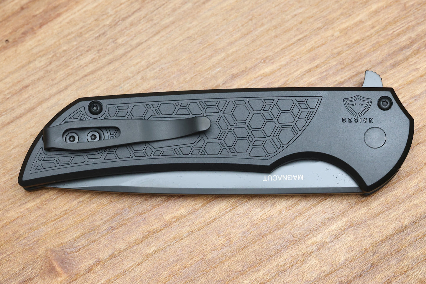 PRO-TECH MORDAX BLACK GRIDLOCK HANDLE W/ DLC MAGNACUT MX106-GRIDLOCK