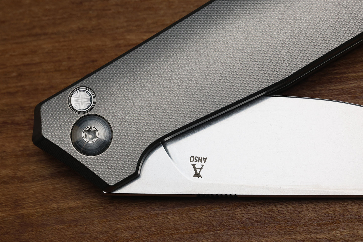 ANSO OF DENMARK - TOKO - GREY/SATIN TITANIUM HANDLE - RWL34 BLADE