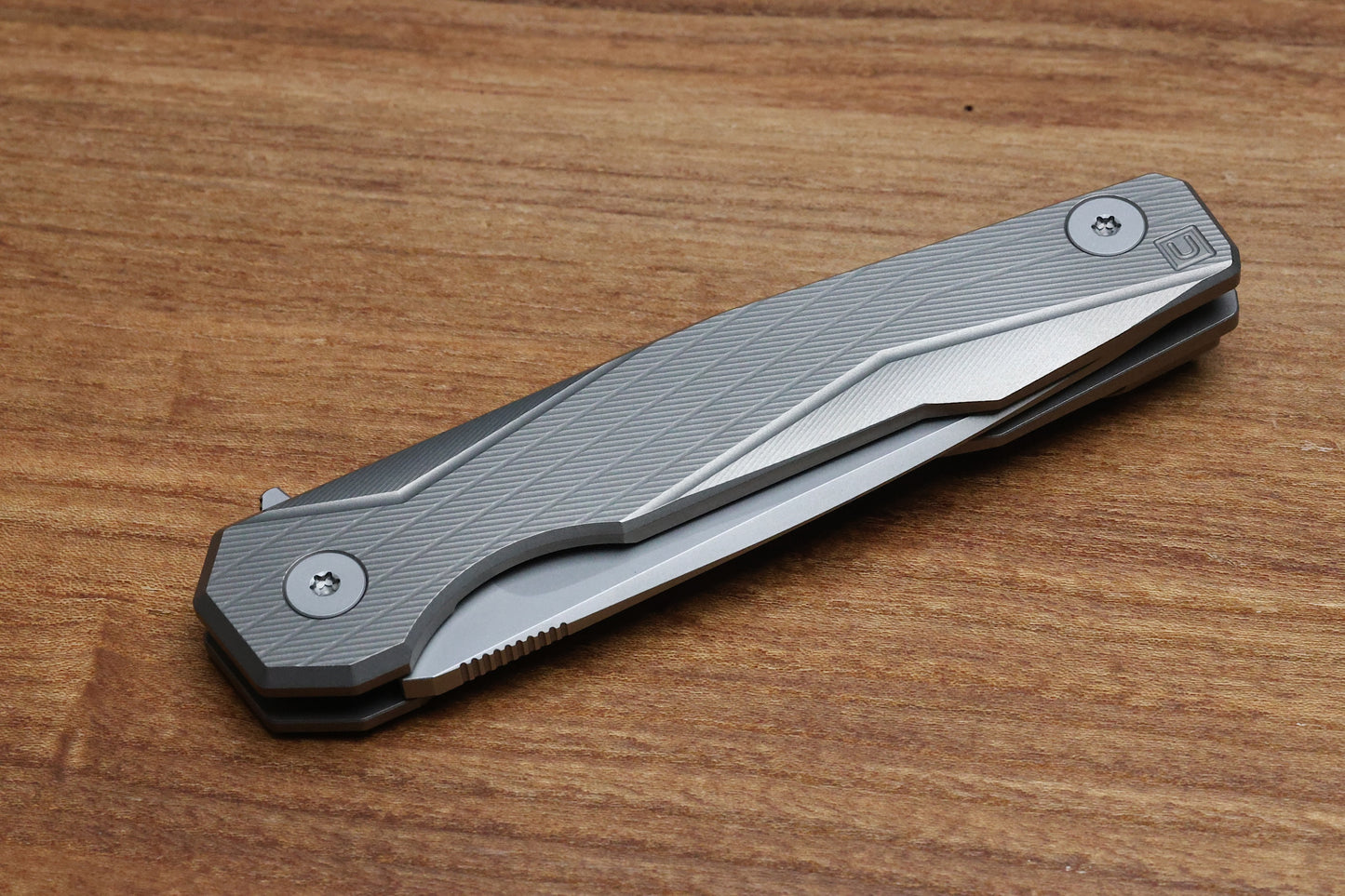 ULDANOV KNIVES R1 W/MILLED TITANIUM FRAME & MAGNACUT #123