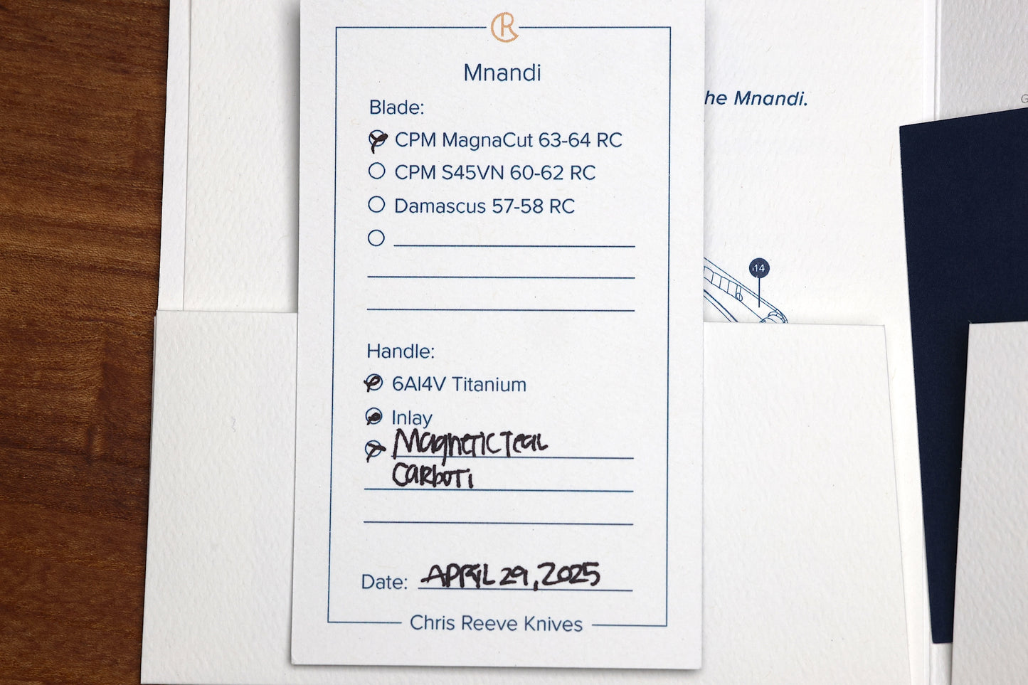 CHRIS REEVE MNANDI - TEAL MAGNETIC CARBOTI INLAY - MAGNACUT BLADE