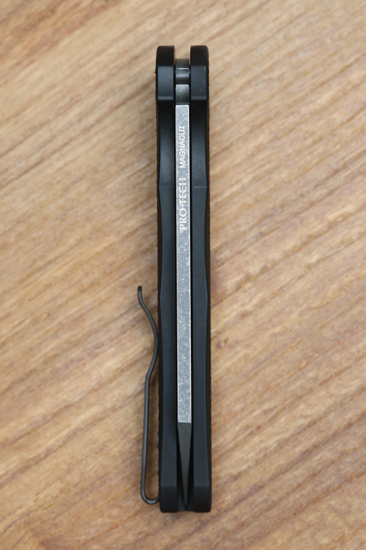 PRO-TECH MALIBU BLACK DRAGON SCALE HANDLE & ACID WASHED MAGNACUT REVERSE TANTO BLADE 5435-AW
