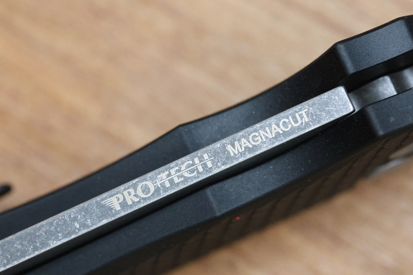 PRO-TECH MALIBU BLACK DRAGON SCALE HANDLE & ACID WASHED MAGNACUT REVERSE TANTO BLADE 5435-AW