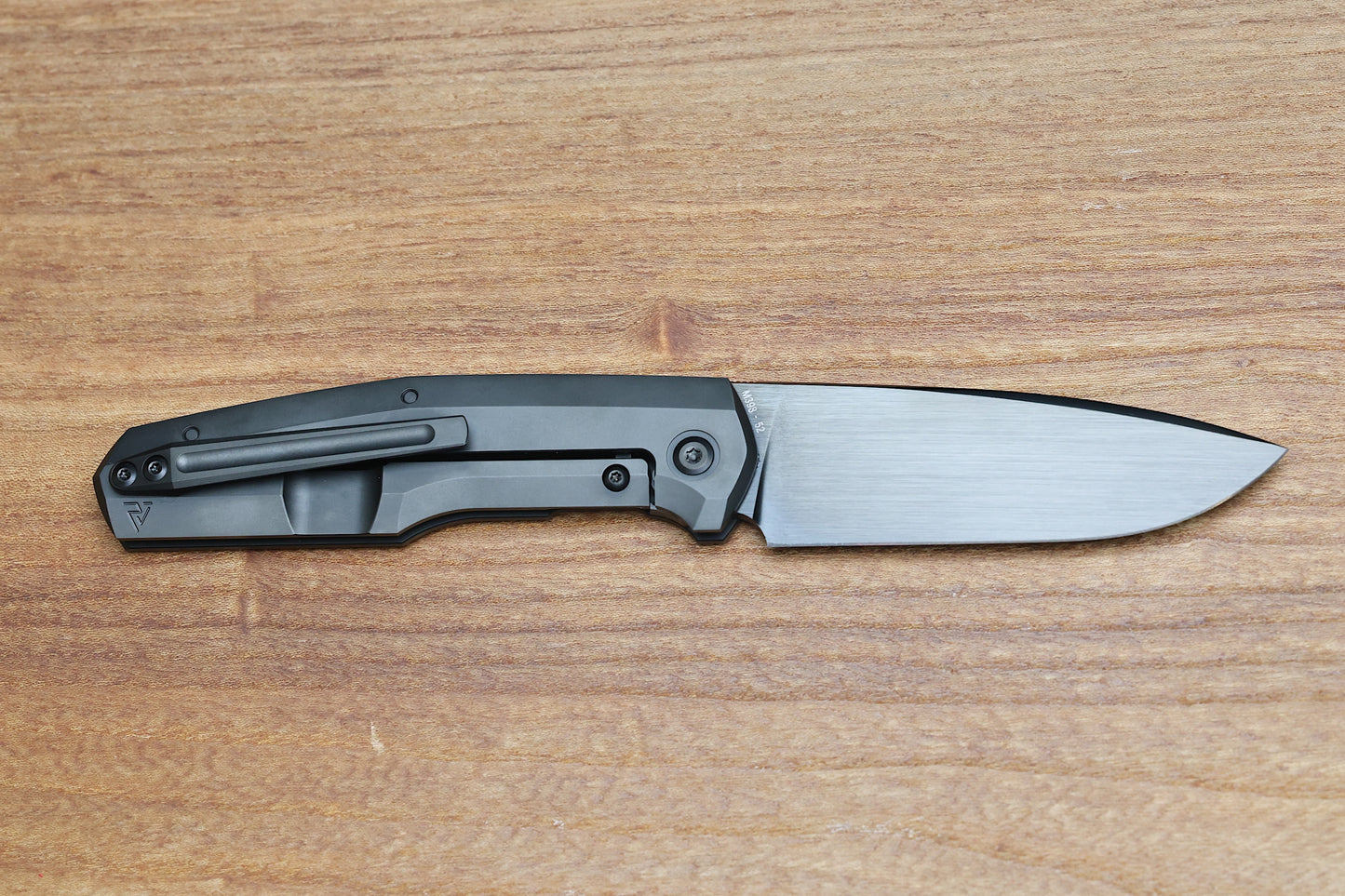 CUSTOM KNIFE FACTORY FIF18 TUMBLED DLC TITANIUM HANDLES & DLC M398