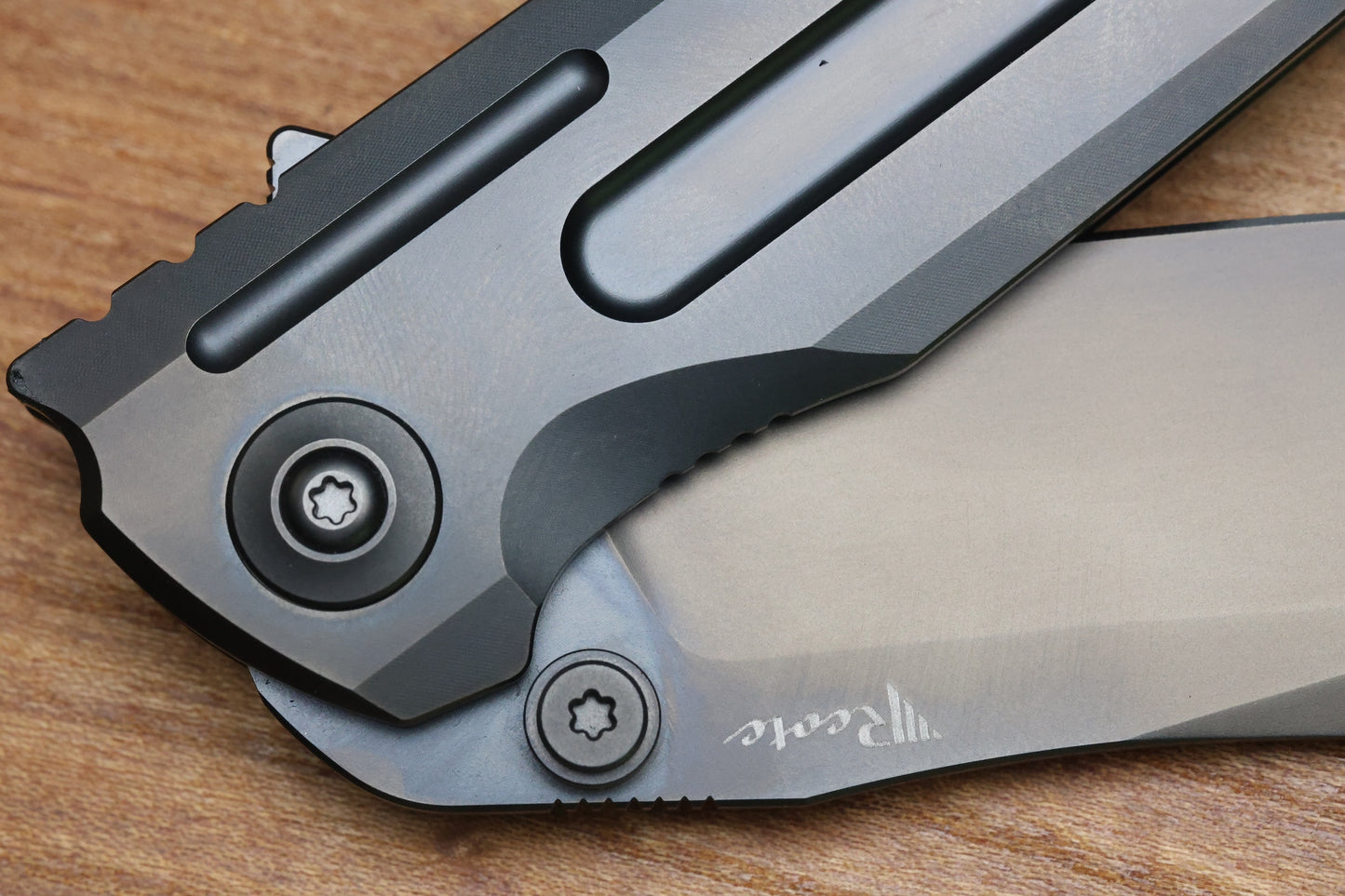 REATE KNIVES DISTRICT 9D-V2 TITANIUM FULL DLC
